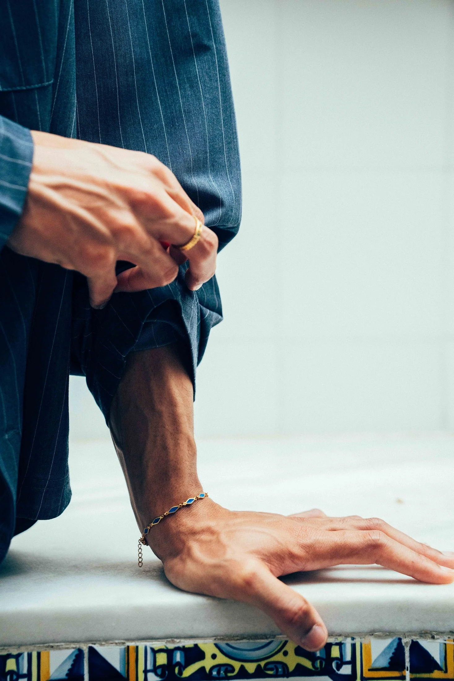 Thumb 4